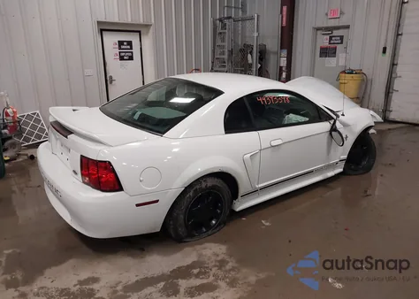 2000 Ford Mustang z USA, uszkodzony, nr VIN 1FAFP4044YF148036